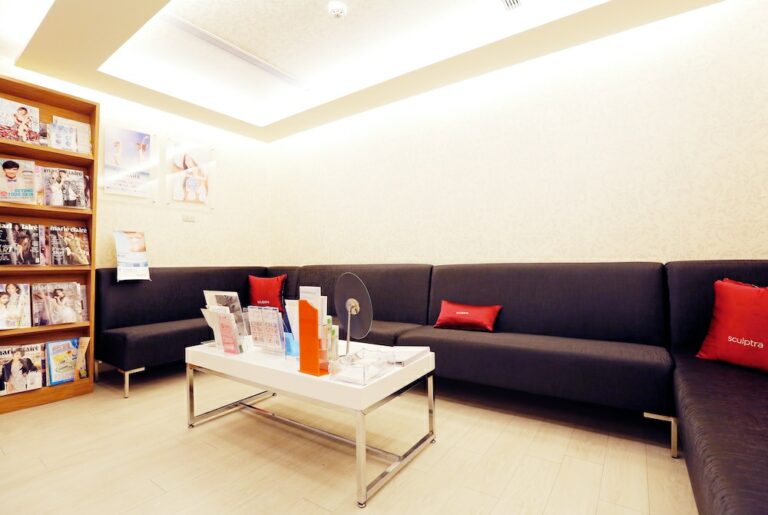 台北雅偲牙醫候診區